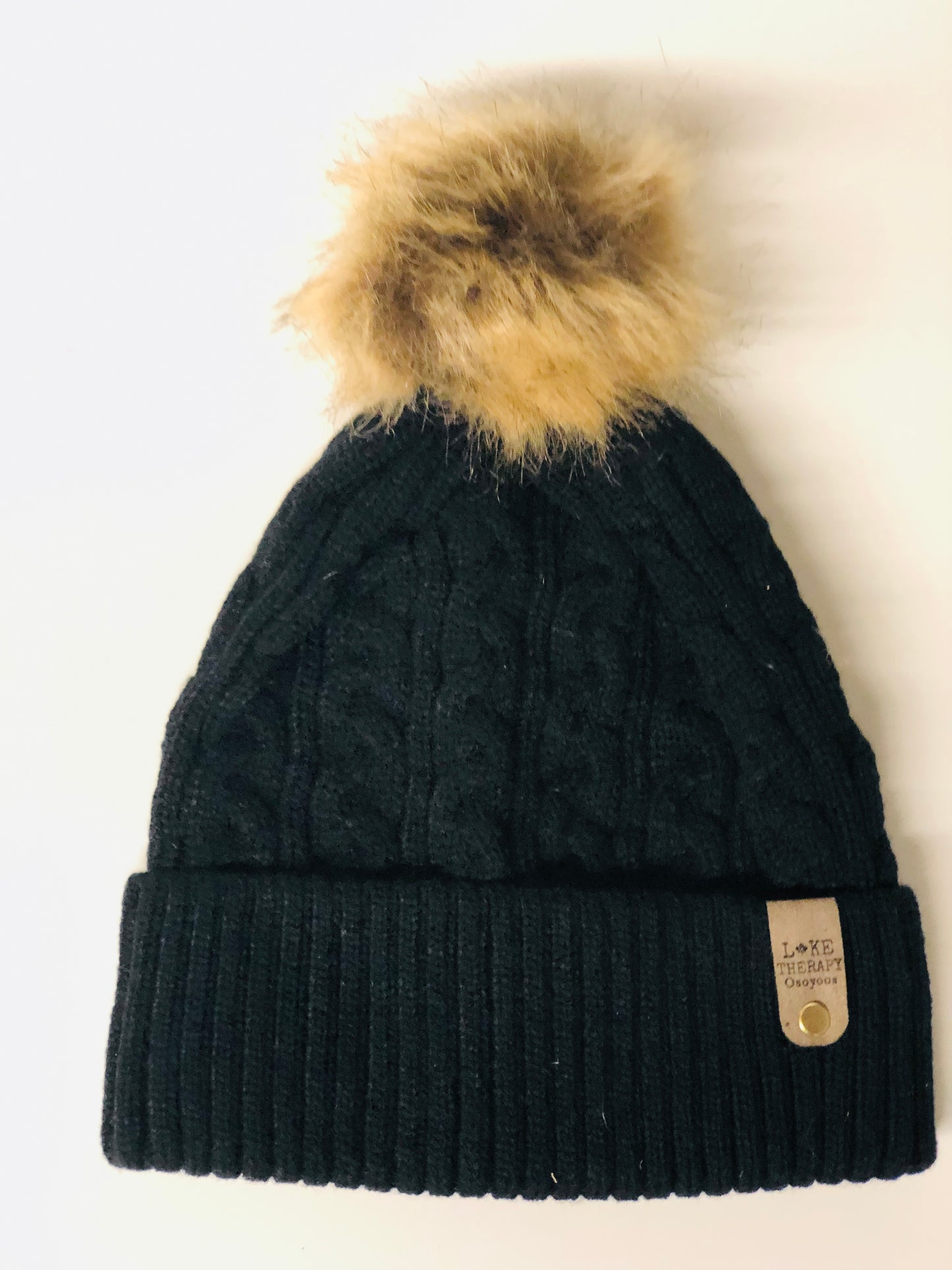 Knitted pom pom Toque